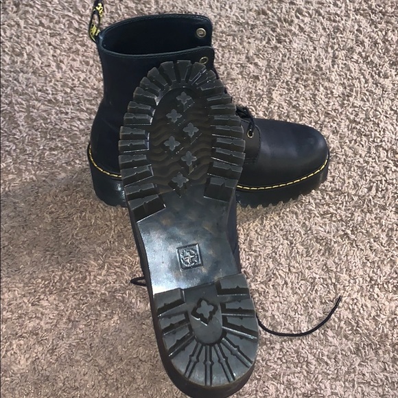 Dr. Marten boots, Shriver Hi - Picture 6 of 6